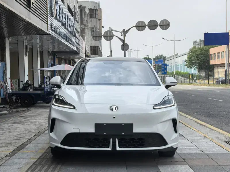 2026 MG 4 EV с пробегом 21 000 км