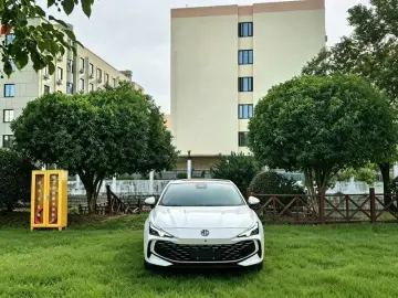 2023 MG 7 с пробегом 8 000 км