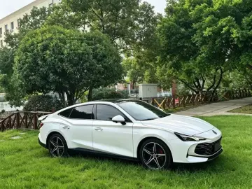2023 MG 7 с пробегом 8 000 км