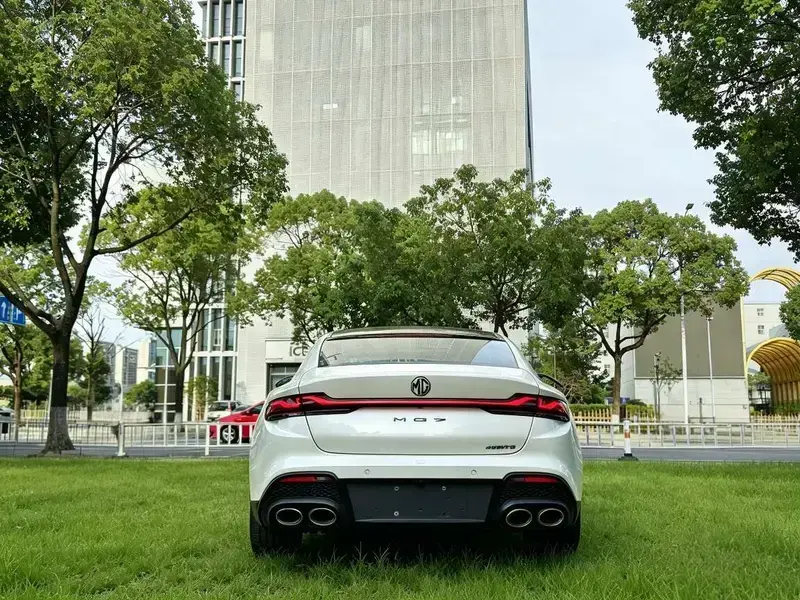 2023 MG 7 с пробегом 8 000 км