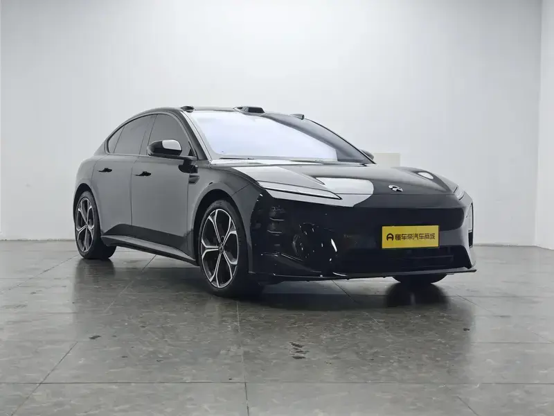 2025 Nio ET5 с пробегом 19 800 км