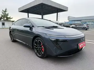 2025 Nissan N7 с пробегом 14 700 км