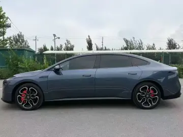 2025 Nissan N7 с пробегом 14 700 км