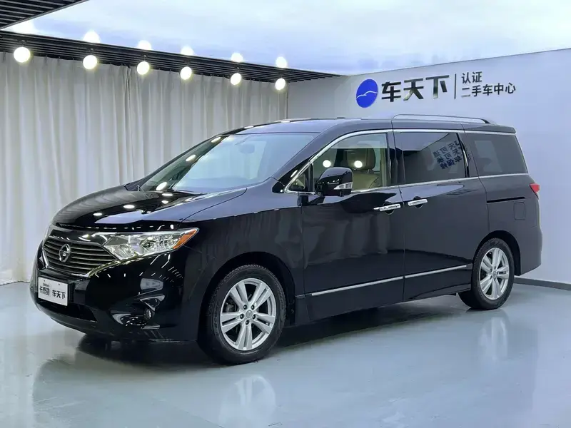 2015 Nissan Quest с пробегом 126 000 км