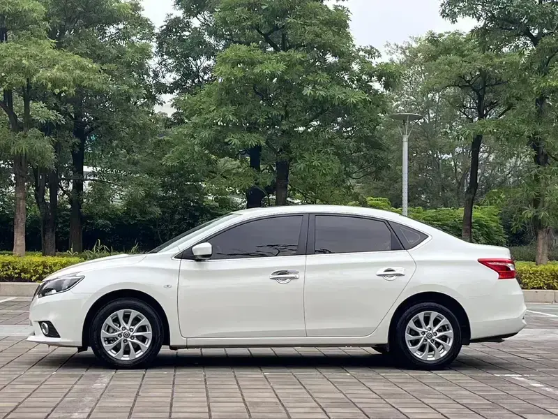 2022 Nissan Sylphy с пробегом 10 000 км