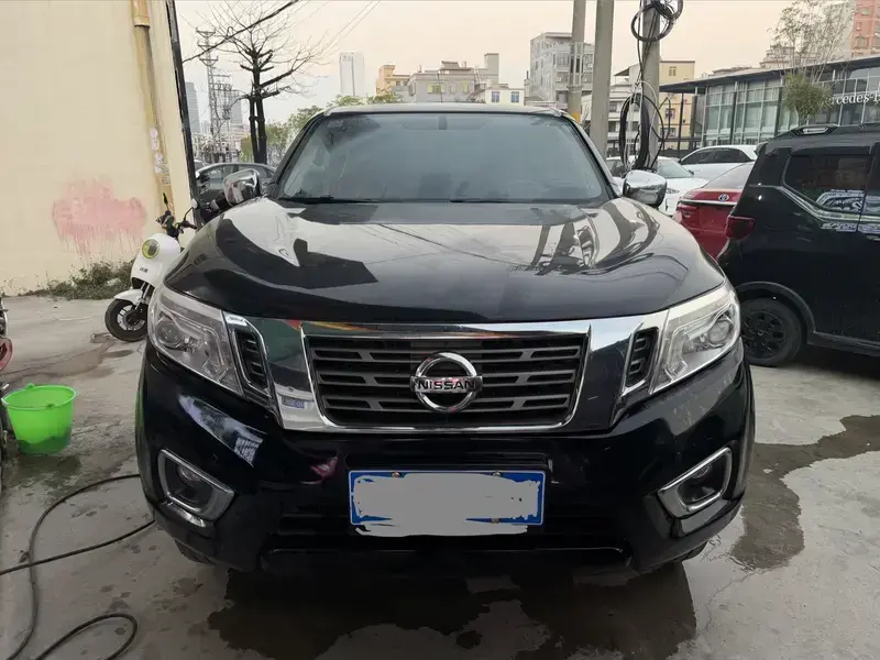 2017 Nissan Navara (Frontier) с пробегом 112 000 км