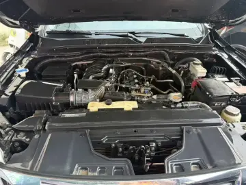 2017 Nissan Navara (Frontier) с пробегом 112 000 км