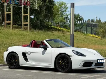 2020 Porsche 718 Spyder с пробегом 55 000 км