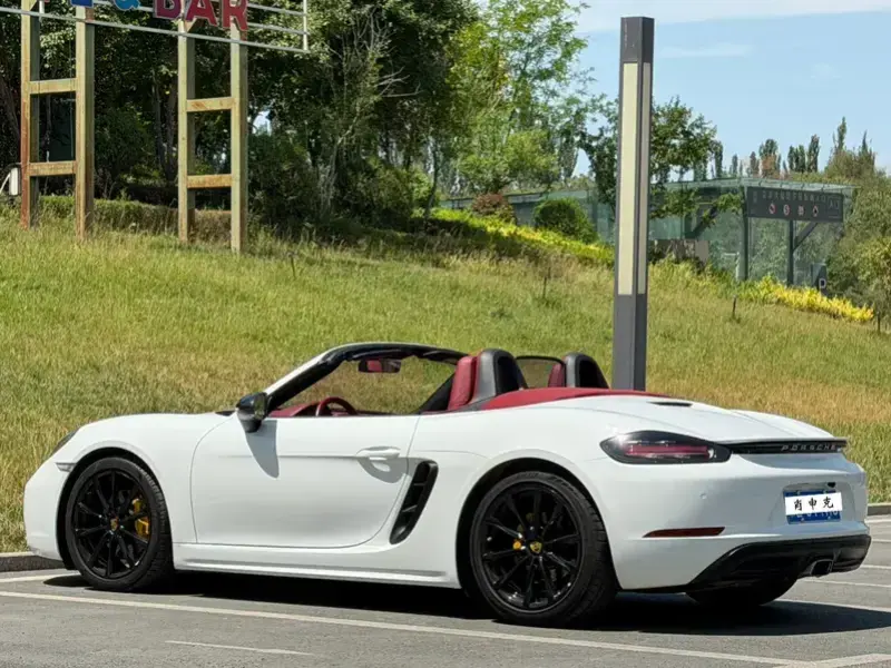 2020 Porsche 718 Spyder с пробегом 55 000 км
