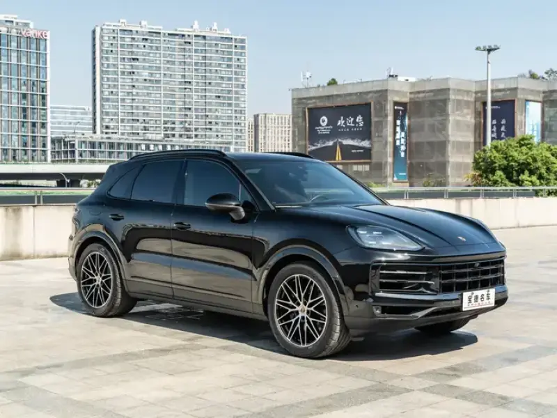 2026 Porsche Cayenne с пробегом 5 000 км