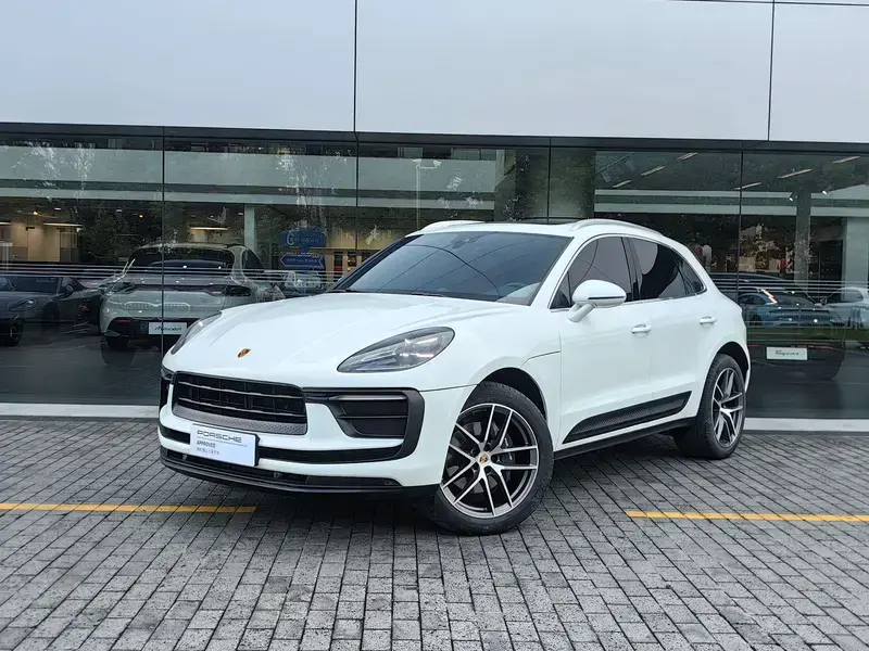 2023 Porsche Macan с пробегом 43 000 км