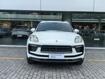 2023 Porsche Macan с пробегом 43 000 км