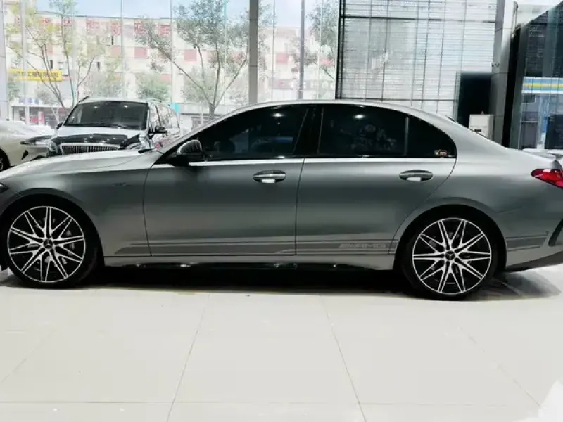 2024 Mercedes-Benz C-Класс AMG с пробегом 16 000 км