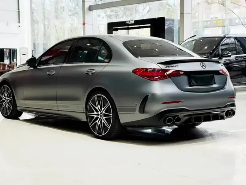 2024 Mercedes-Benz C-Класс AMG с пробегом 16 000 км