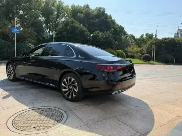 2024 Mercedes-Benz E-Класс с пробегом 25 000 км