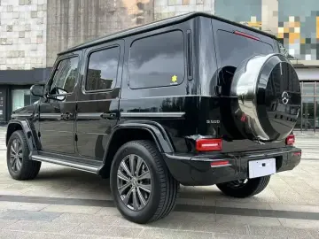 2025 Mercedes-Benz G-Класс с пробегом 8 000 км