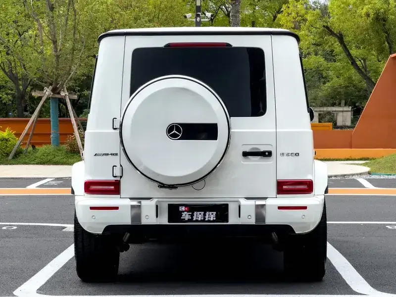 2024 Mercedes-Benz G-Класс с пробегом 10 000 км