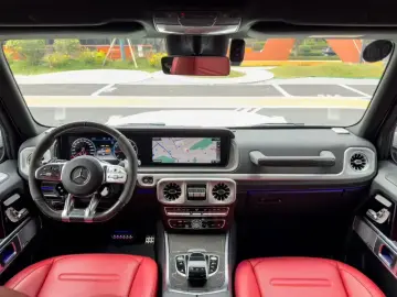 2024 Mercedes-Benz G-Класс с пробегом 10 000 км