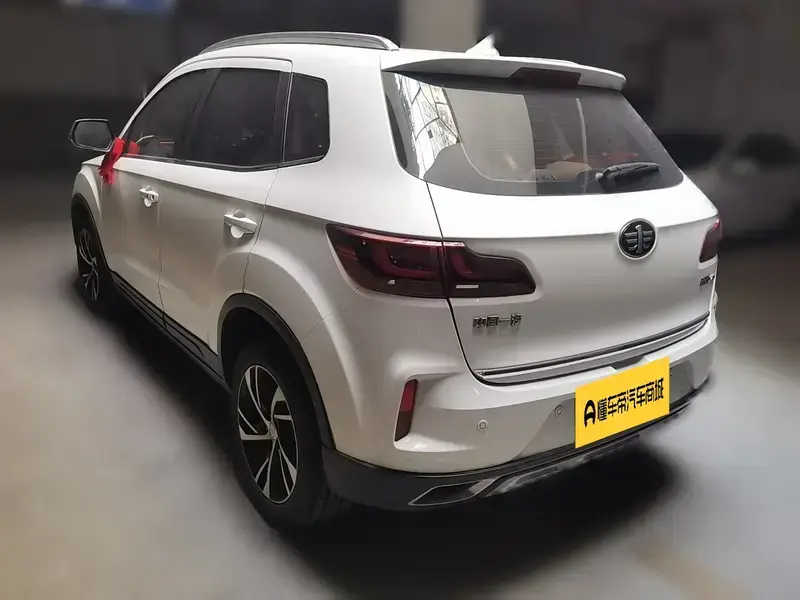 2019 Bestune X40 с пробегом 45 300 км