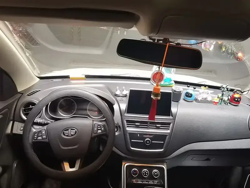 2019 Bestune X40 с пробегом 45 300 км