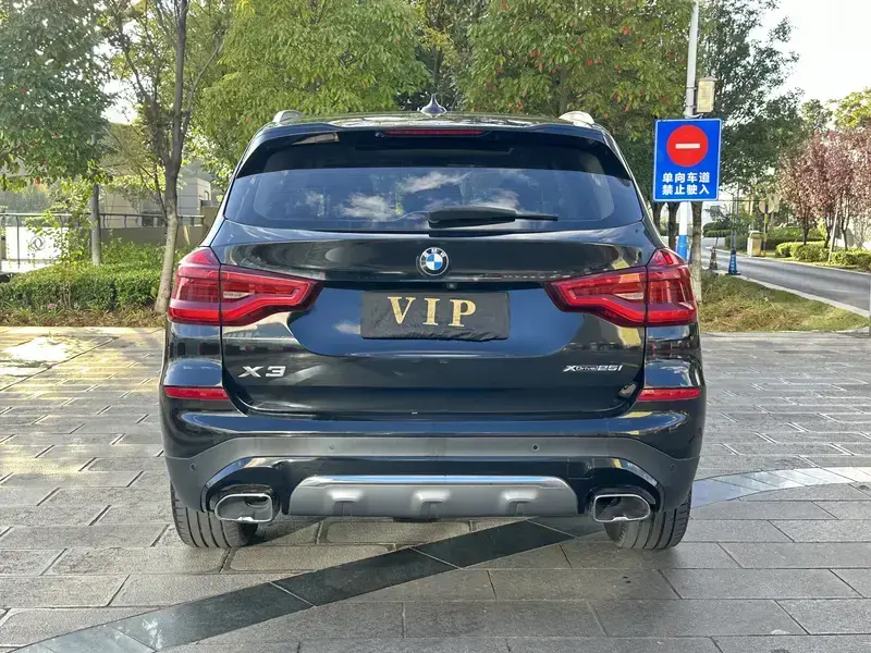 2020 BMW X3 M40i с пробегом 75 000 км