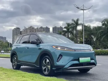 2025 BYD Hai Shi 05 EV с пробегом 40 000 км