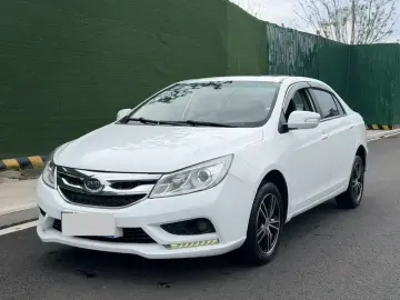 2015 BYD Surui с пробегом 124 000 км