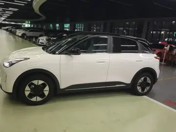 2025 Geely Starry Wish с пробегом 4 800 км