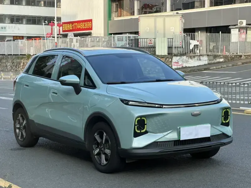 2023 Geely E Firefly с пробегом 35 000 км