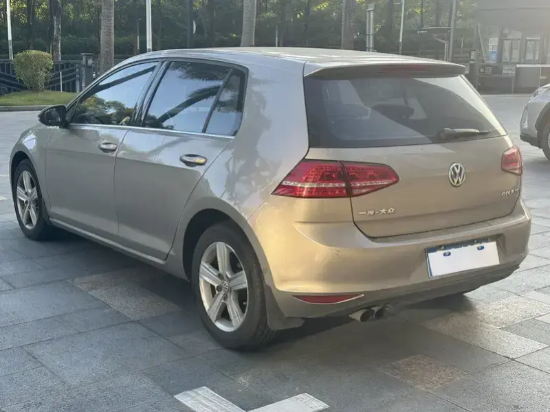 2014 Volkswagen Golf Electric с пробегом 90 000 км
