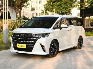 2024 Toyota Alphard с пробегом 36 000 км