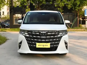 2024 Toyota Alphard с пробегом 36 000 км
