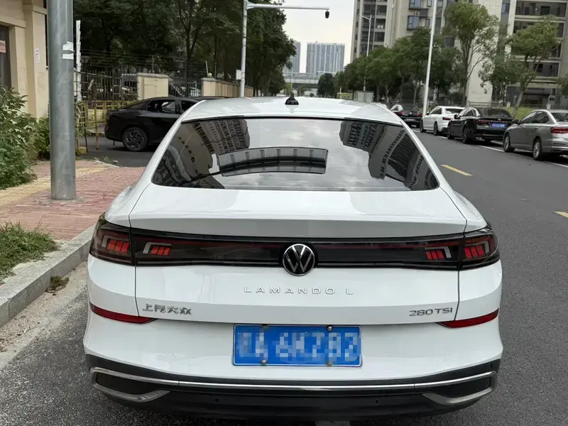 2024 Volkswagen Lamando с пробегом 41 000 км