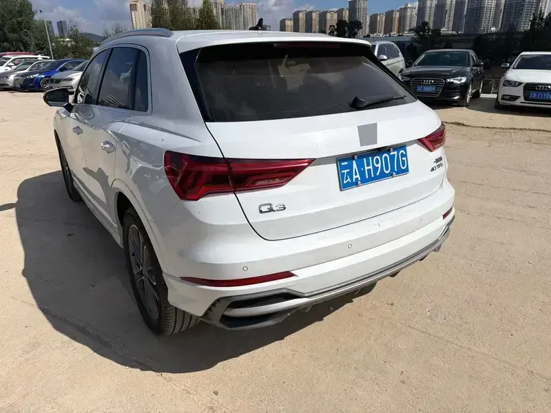 2020 Audi Q3 с пробегом 108 000 км