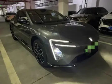 2025 Avatr 06 с пробегом 20 000 км