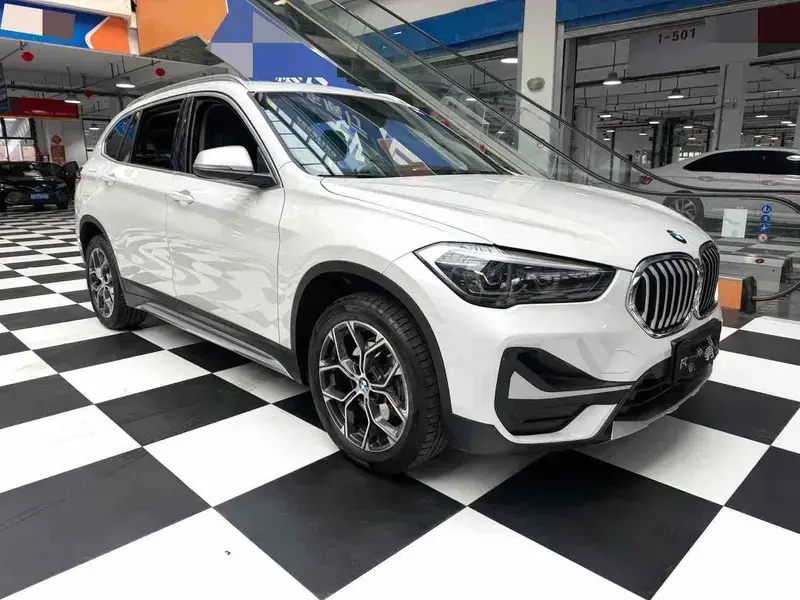 2022 BMW X1 с пробегом 48 000 км