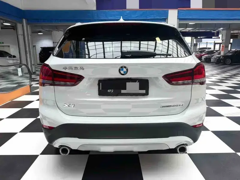2022 BMW X1 с пробегом 48 000 км