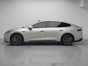 2026 Changan Qiyuan A06 с пробегом 10 700 км
