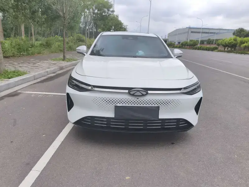 2024 Chery Fulwin A8 с пробегом 105 000 км