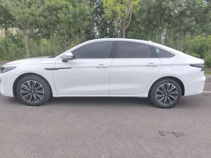 2024 Chery Fulwin A8 с пробегом 105 000 км