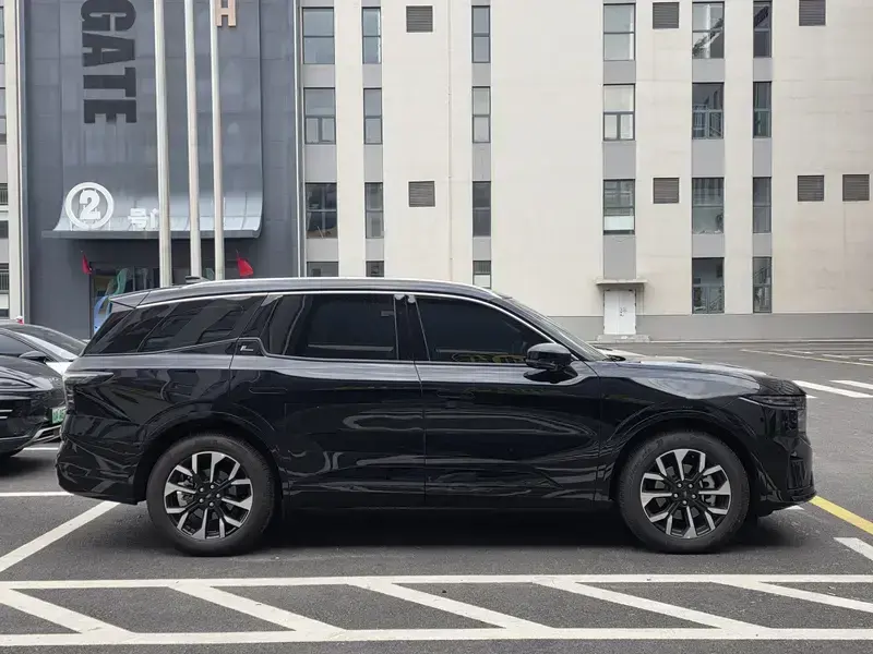 2026 Ford Edge с пробегом 3 500 км