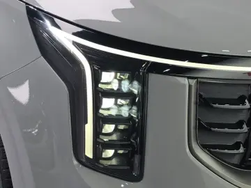 2025 Kia Carnival с пробегом 13 064 км