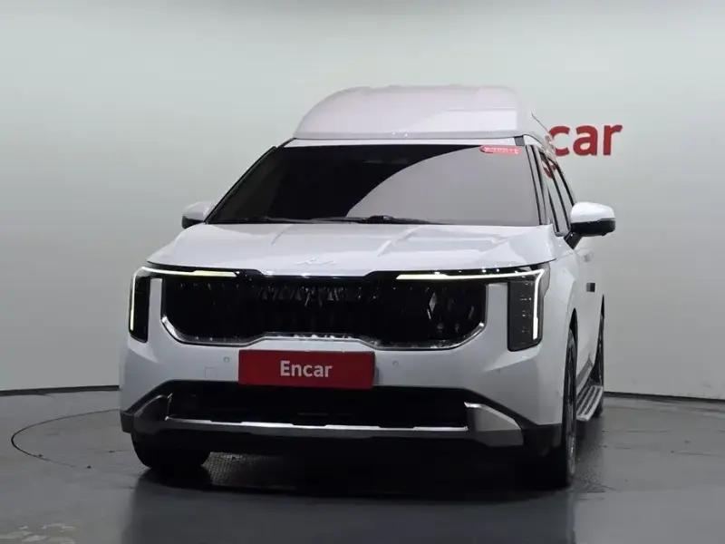 2024 Kia Carnival с пробегом 90 879 км