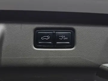 2024 Kia Carnival с пробегом 90 879 км