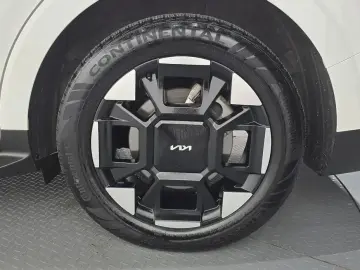 2024 Kia Carnival с пробегом 90 879 км