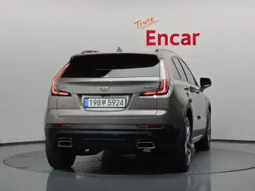 2023 Cadillac XT4 с пробегом 38 735 км