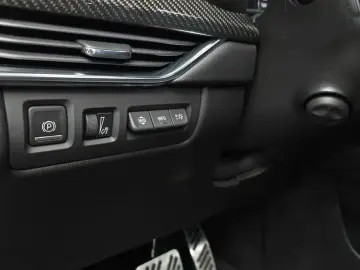 2023 Cadillac XT4 с пробегом 30 654 км