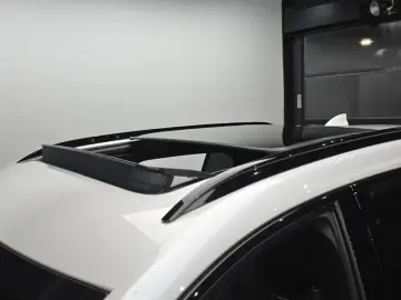 2023 Cadillac XT4 с пробегом 30 654 км