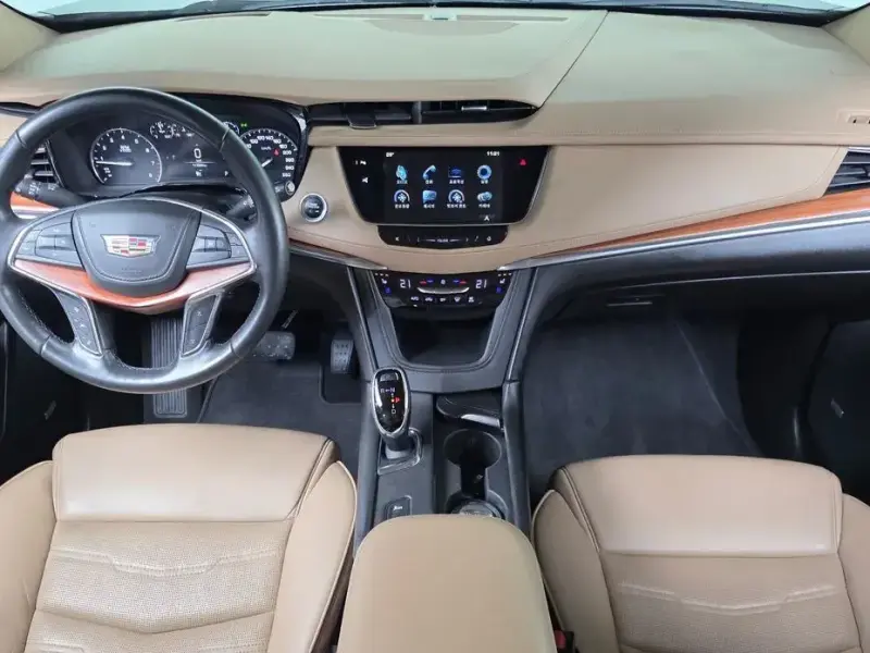 2019 Cadillac XT5 с пробегом 111 694 км