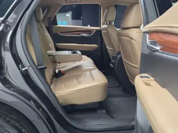 2019 Cadillac XT5 с пробегом 111 694 км